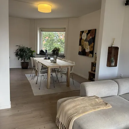 Hygge Aalborg, Free Parking & 15 Min To Centre *